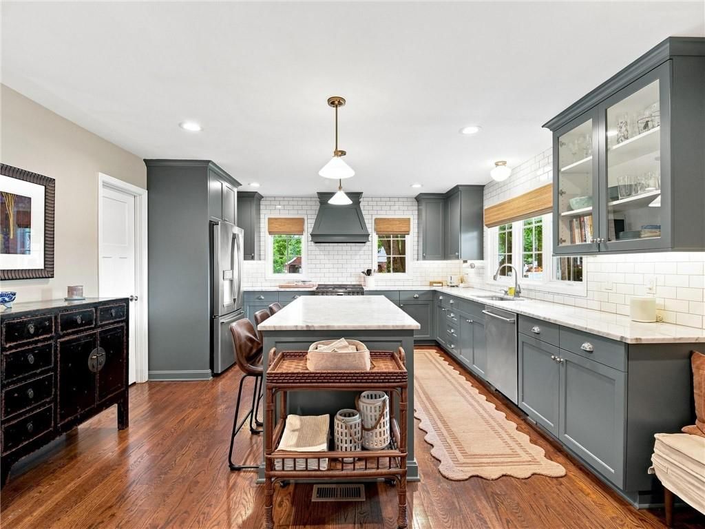 2625 W 50th Street — photo 18