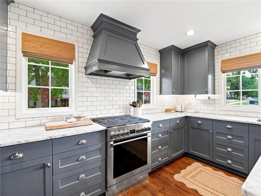 2625 W 50th Street — photo 21