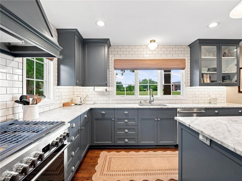 2625 W 50th Street — photo 22