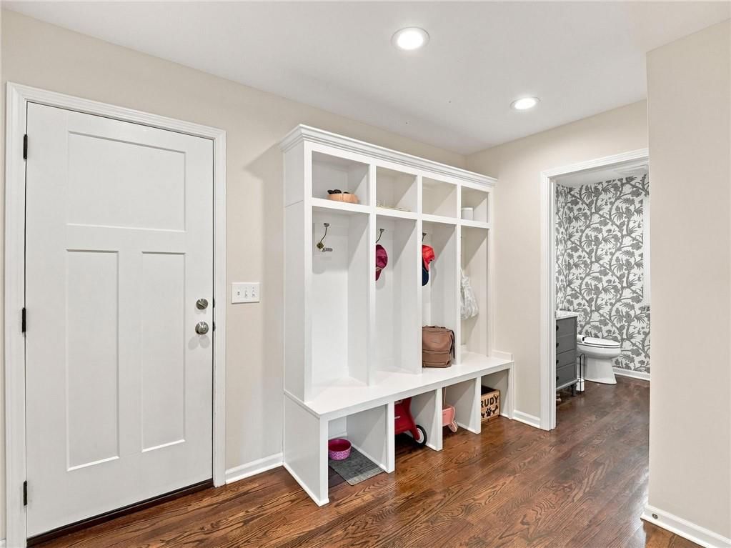 2625 W 50th Street — photo 25