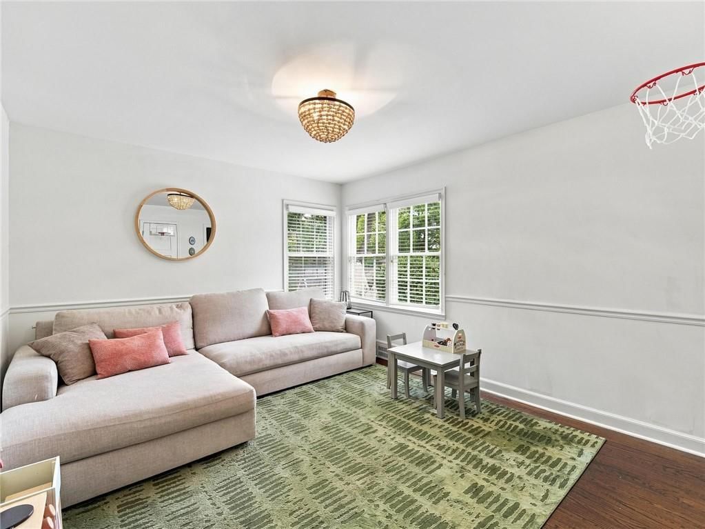 2625 W 50th Street — photo 31