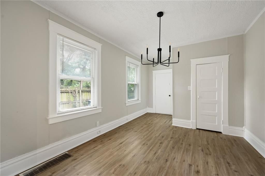 2600 Askew Avenue — photo 8