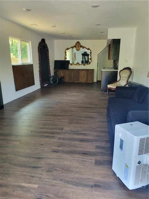 4208 Spruce Avenue — photo 7