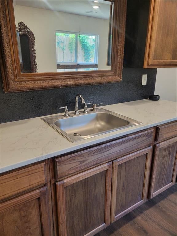 4208 Spruce Avenue — photo 15
