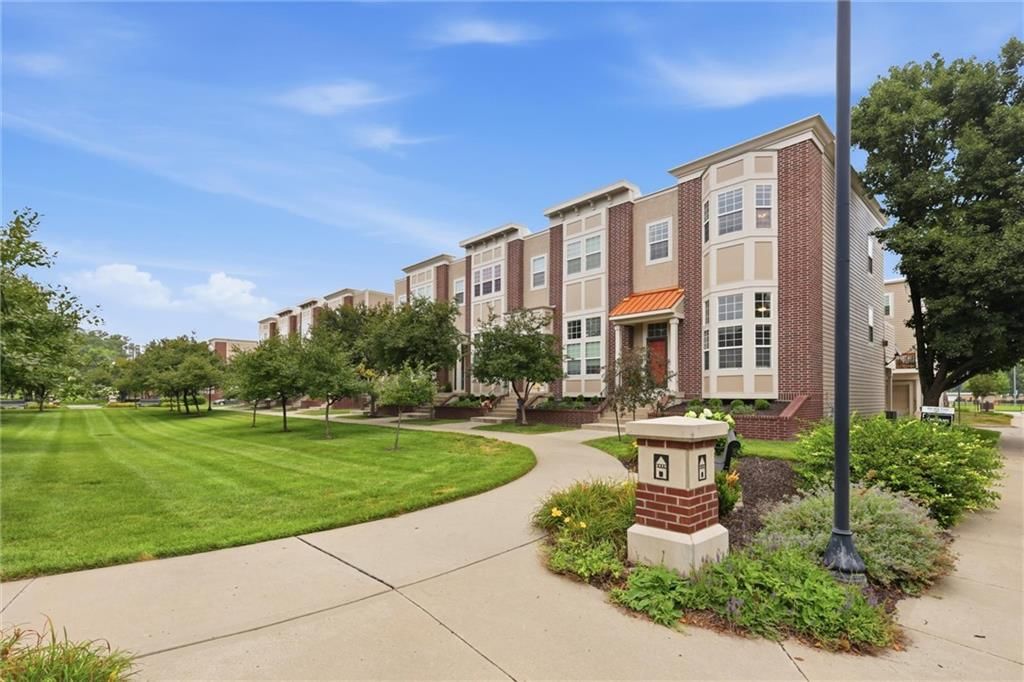 2901 Gentry Park Parkway — photo 3