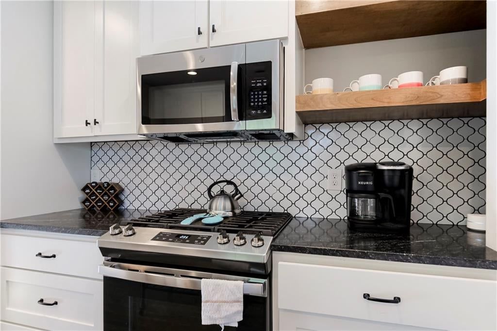 4428 Summit Street — photo 14