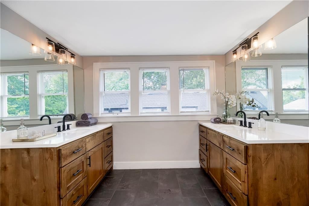 4428 Summit Street — photo 18