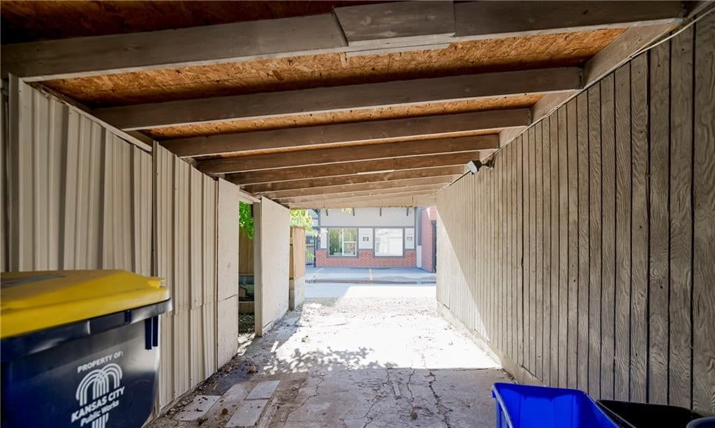 4428 Summit Street — photo 31