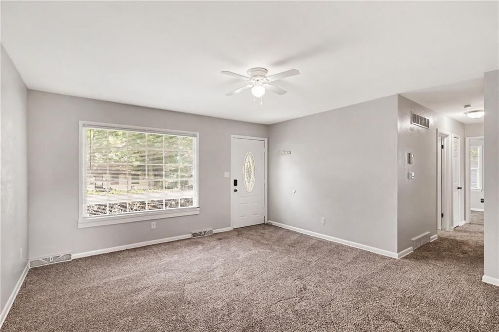 6307 E 154th Terrace — photo 5