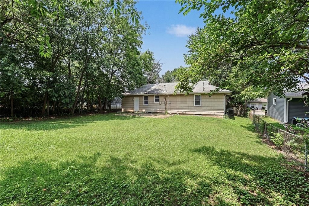 6307 E 154th Terrace — photo 17