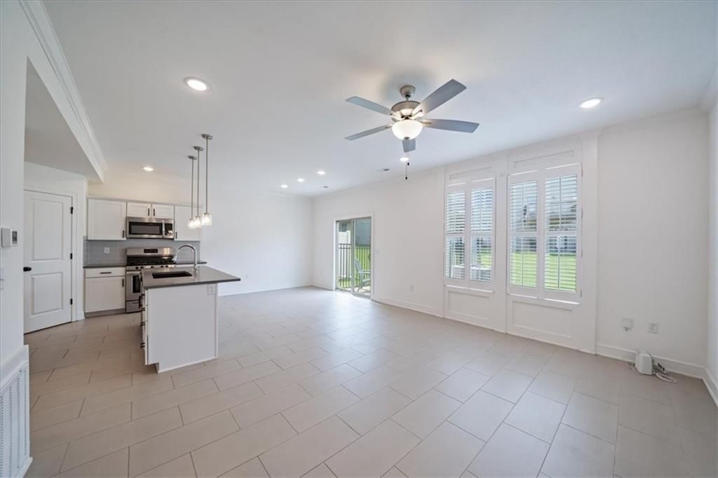7328 Aaron Street — photo 4