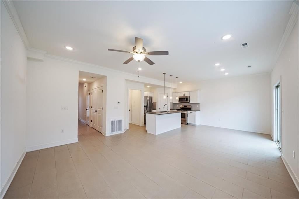 7328 Aaron Street — photo 8