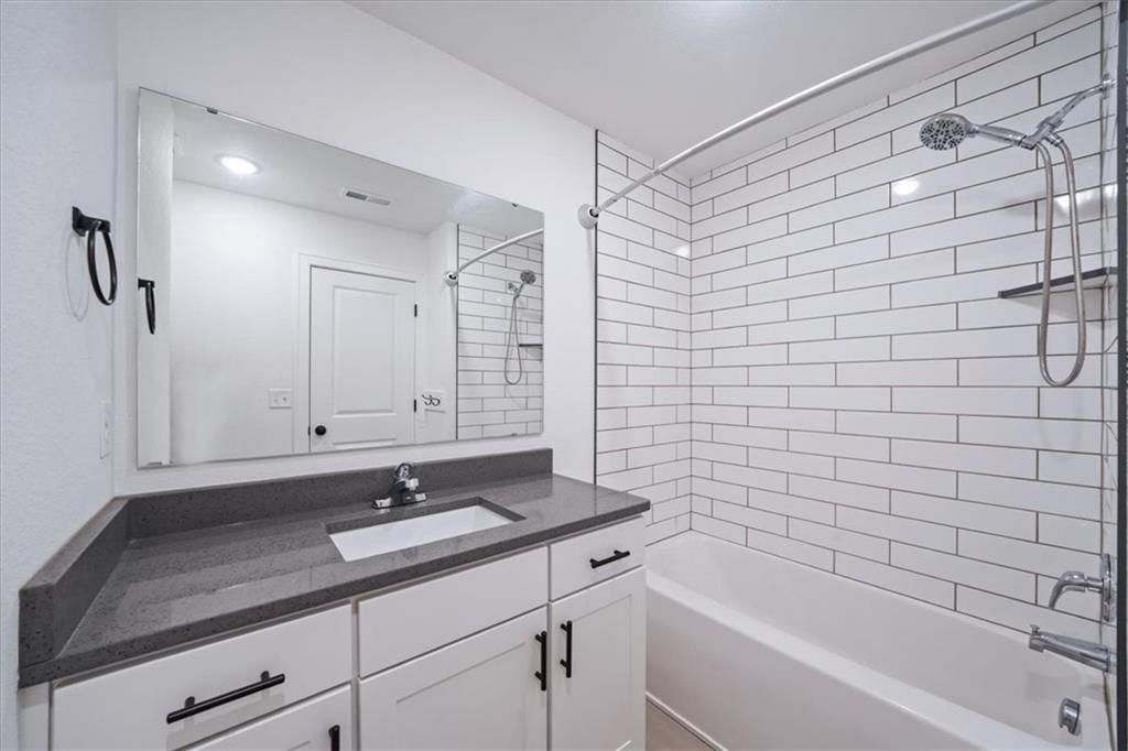 7328 Aaron Street — photo 24