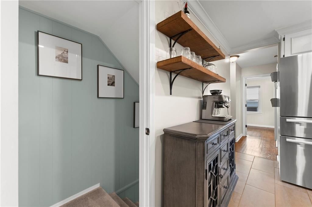 9025 Holly Street — photo 11