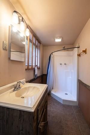 501 W Main Street — photo 12