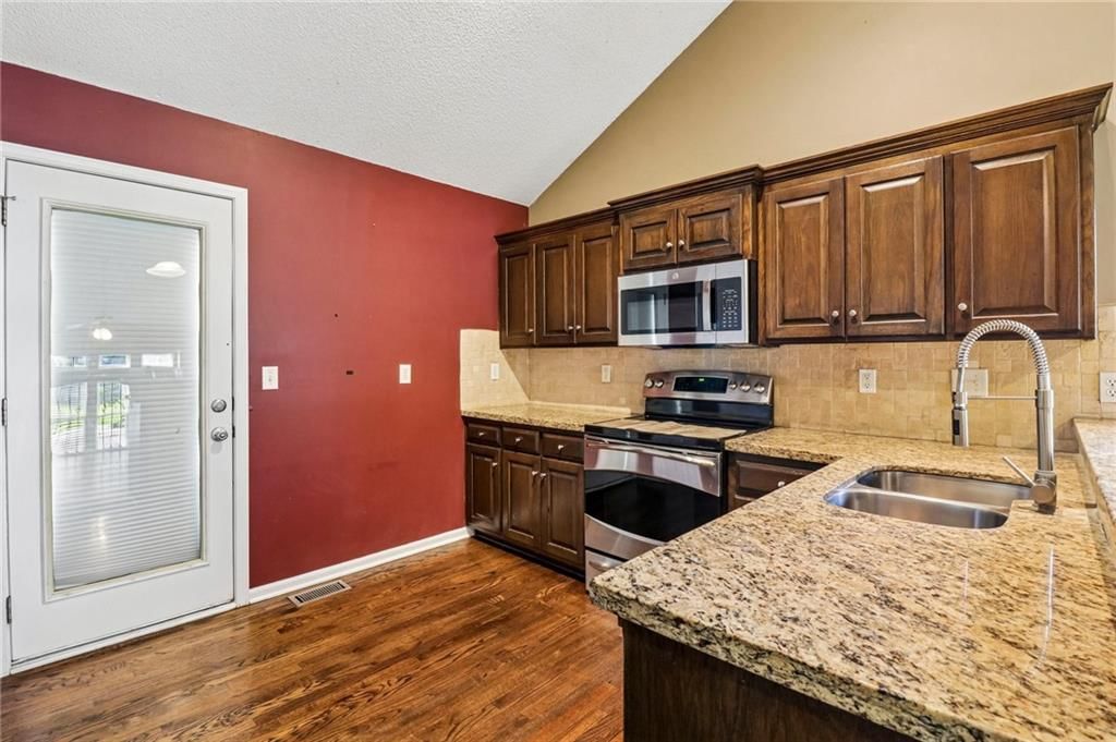 770 River Falls Road — photo 12