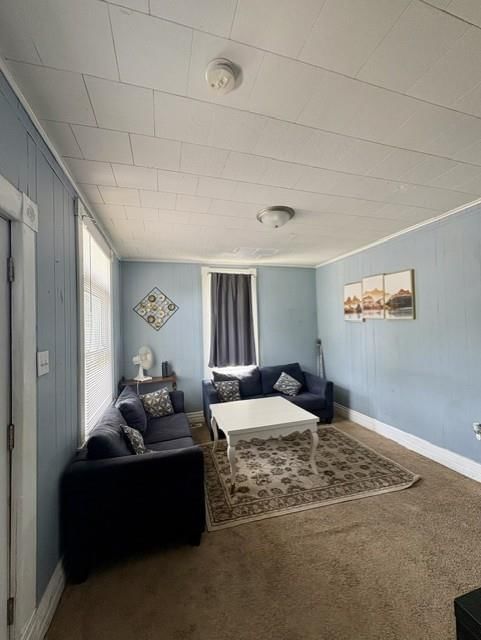 824 Warsaw Avenue — photo 2