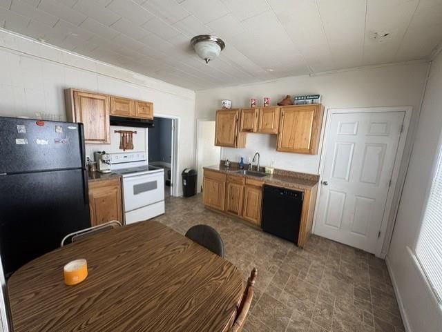 824 Warsaw Avenue — photo 4