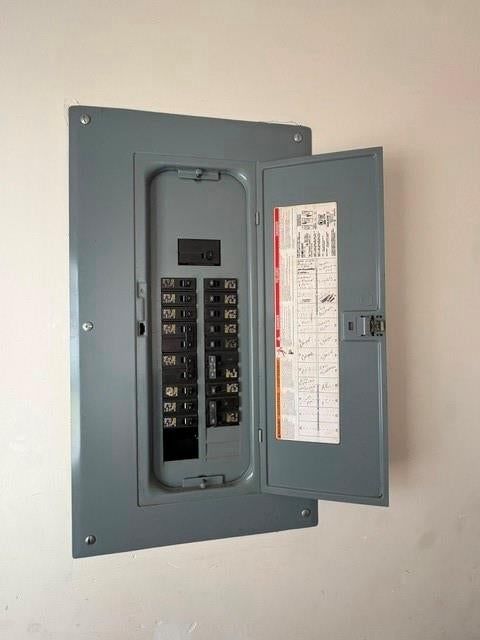 824 Warsaw Avenue — photo 13