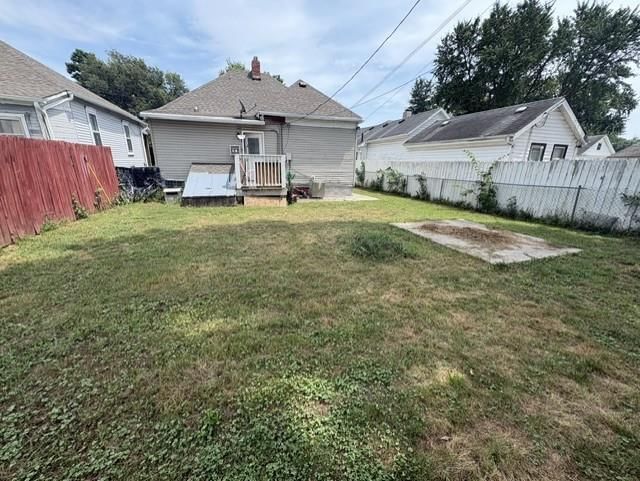 824 Warsaw Avenue — photo 16