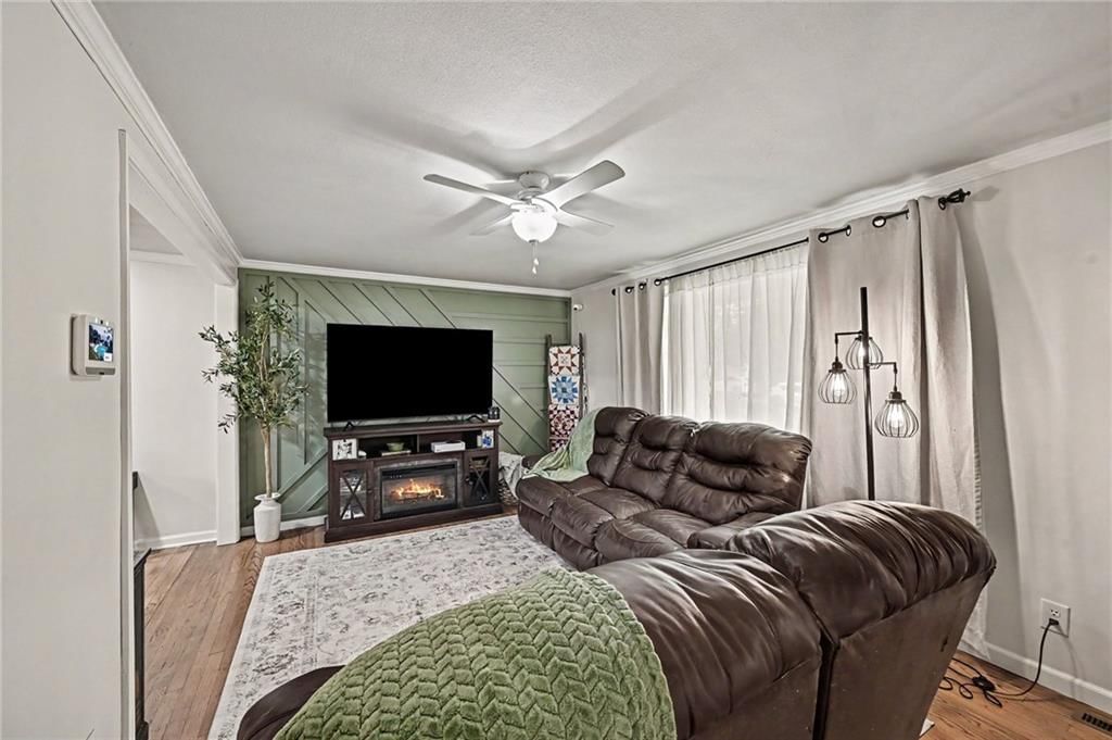 2509 NE 46th Terrace — photo 4