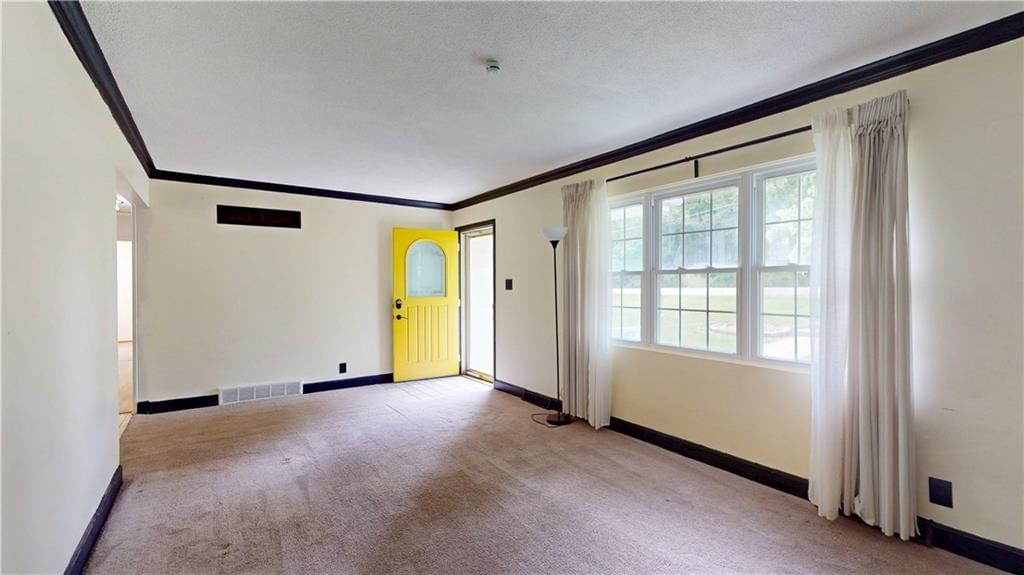 5902 Pleasant Avenue — photo 4