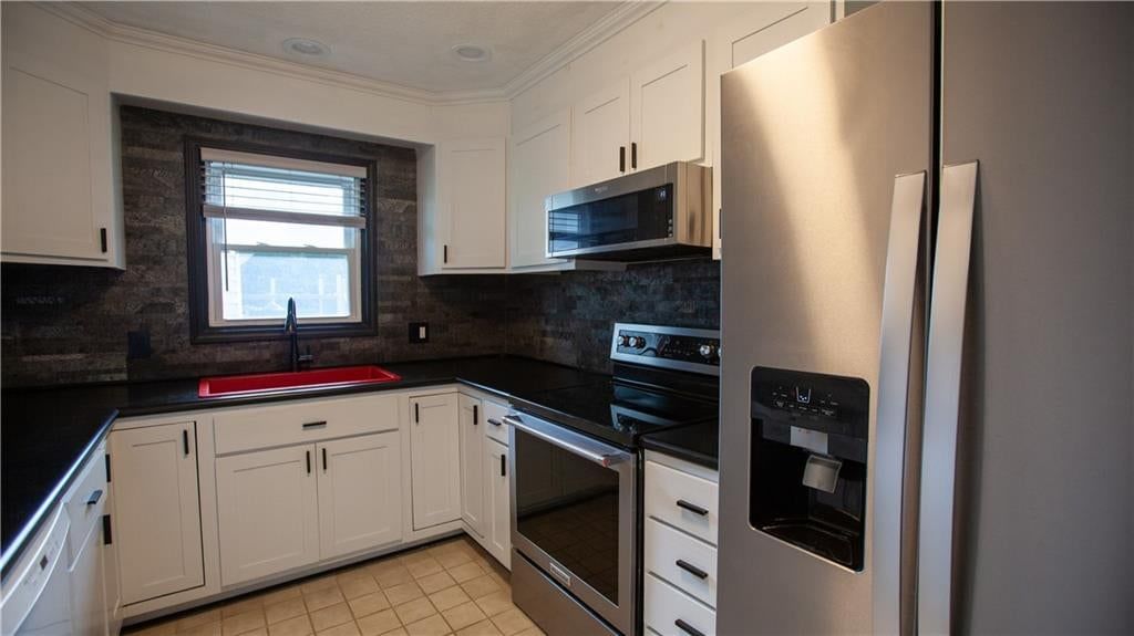 5902 Pleasant Avenue — photo 8