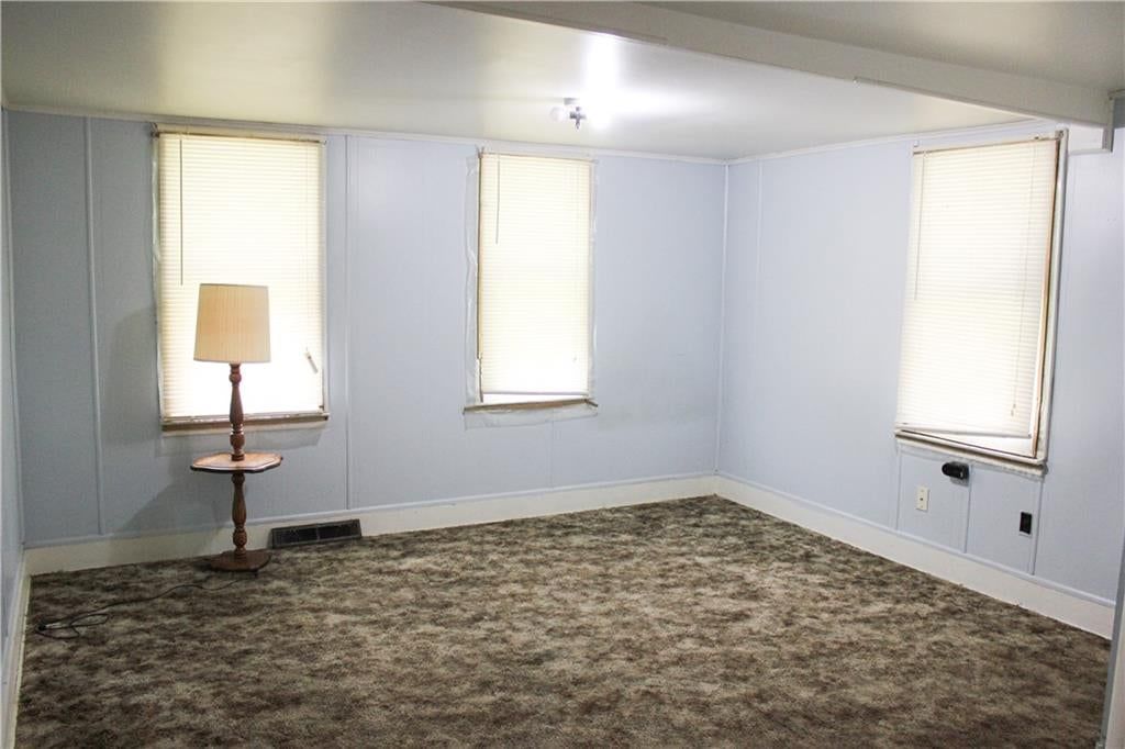 203 E Elm Street — photo 11
