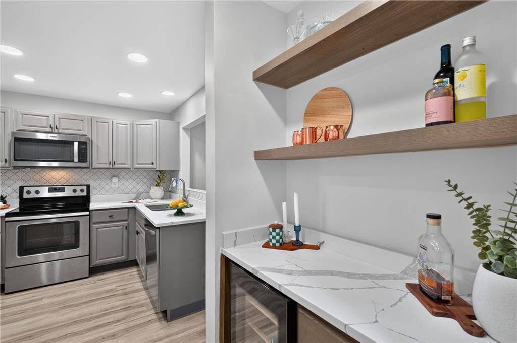 2507 W 77th Street — photo 11