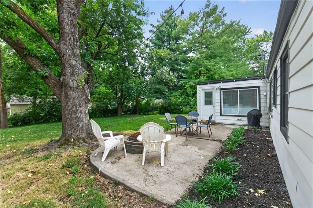 2507 W 77th Street — photo 29