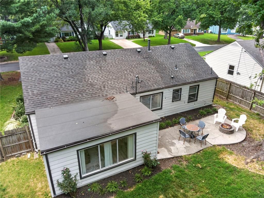 2507 W 77th Street — photo 30