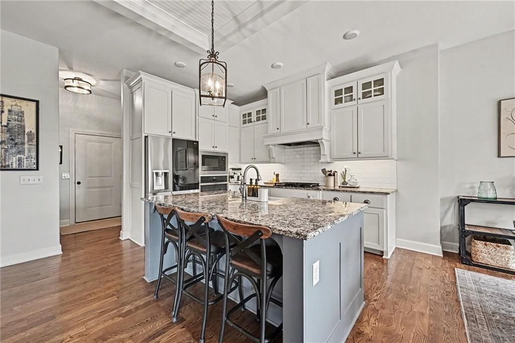 701 Indian Trail Court — photo 10