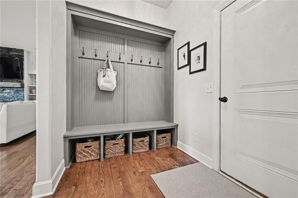 701 Indian Trail Court — photo 15