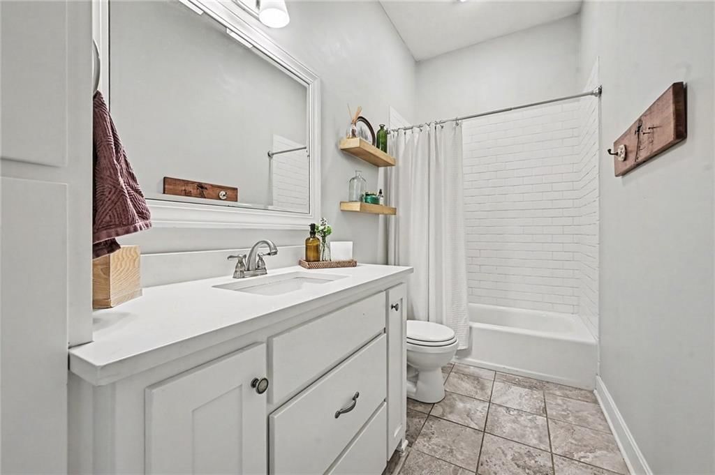 701 Indian Trail Court — photo 22