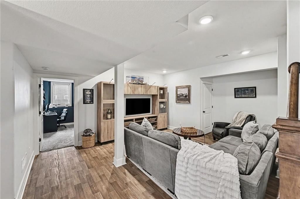 701 Indian Trail Court — photo 25