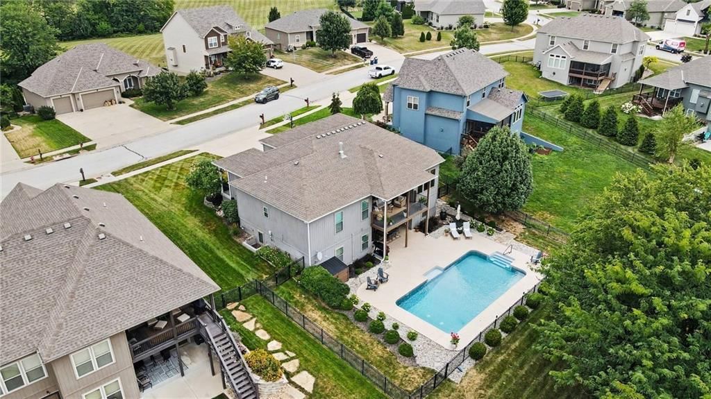 701 Indian Trail Court — photo 39