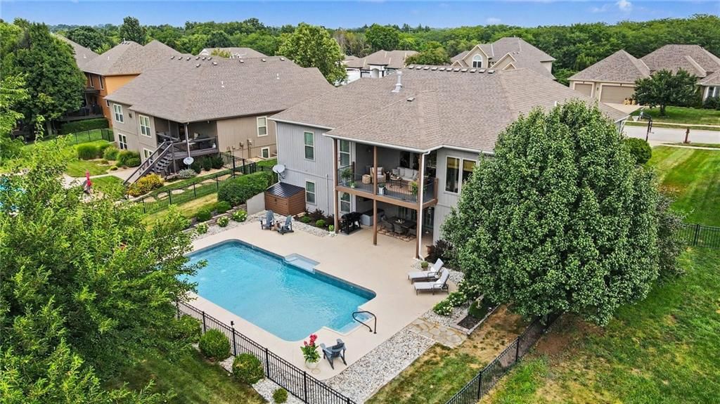 701 Indian Trail Court — photo 40
