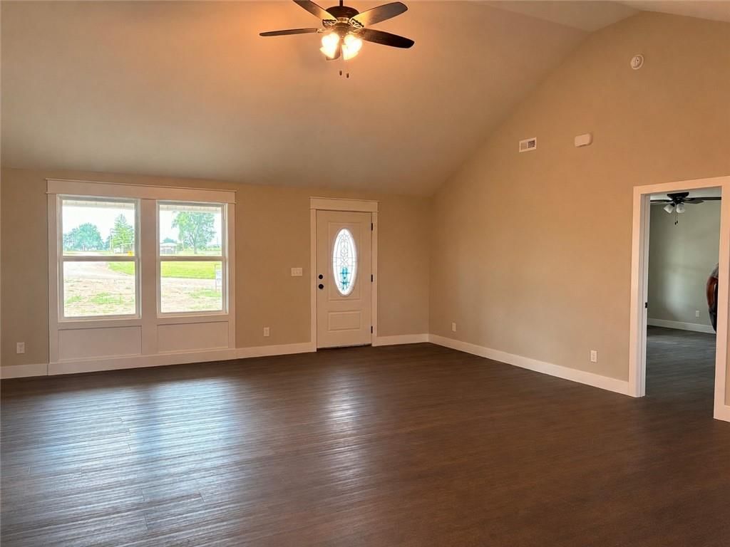 1152 Lafayette Drive — photo 4