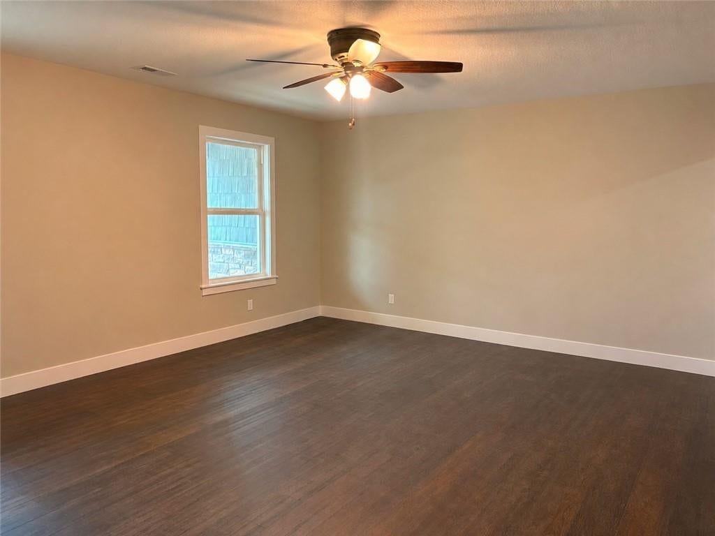 1152 Lafayette Drive — photo 7