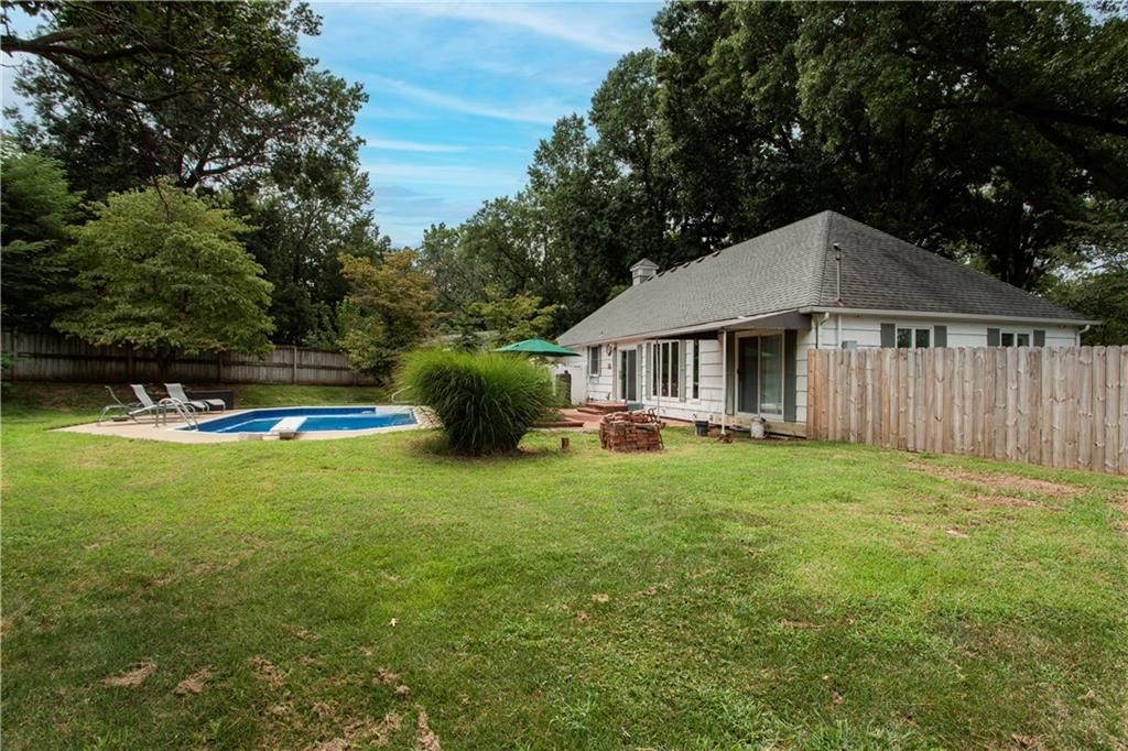 2801 S Overton Avenue — photo 7