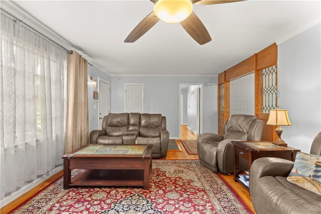 2801 S Overton Avenue — photo 13