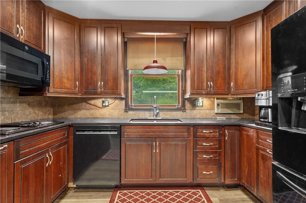 2801 S Overton Avenue — photo 17