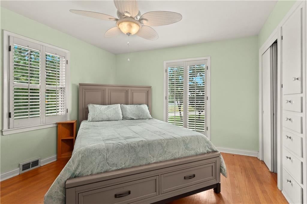 2801 S Overton Avenue — photo 21