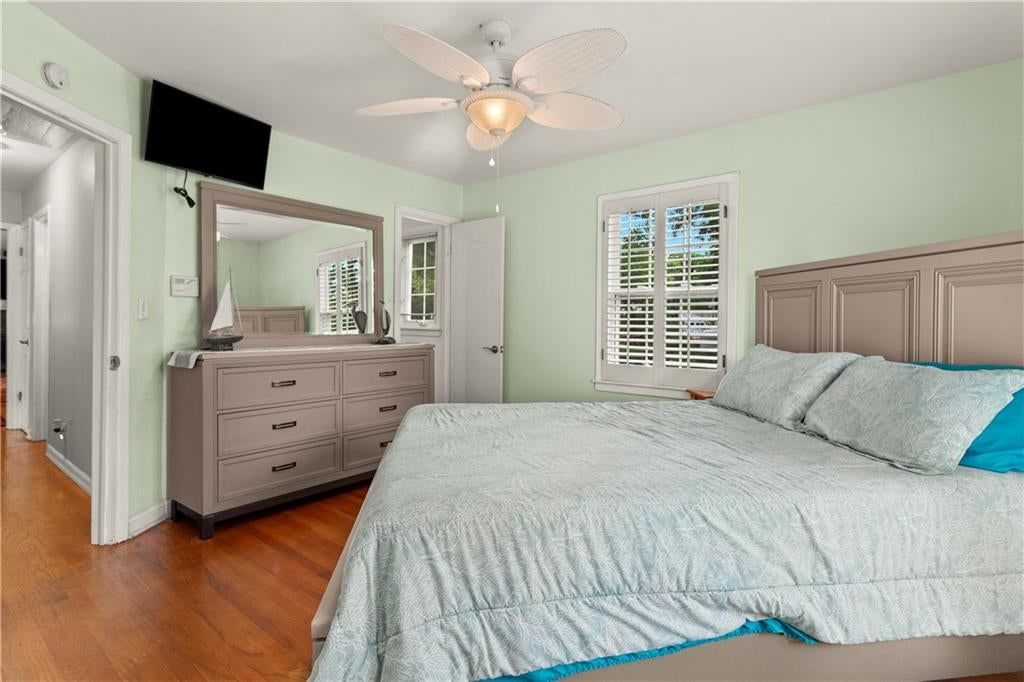 2801 S Overton Avenue — photo 22