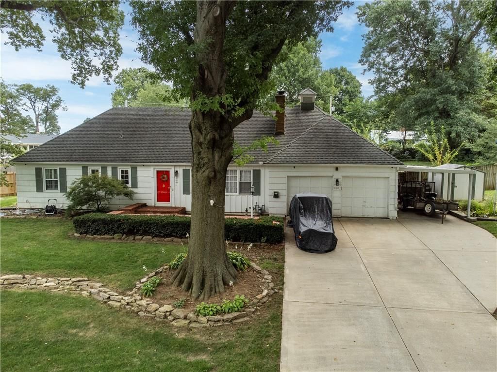 2801 S Overton Avenue — photo 34