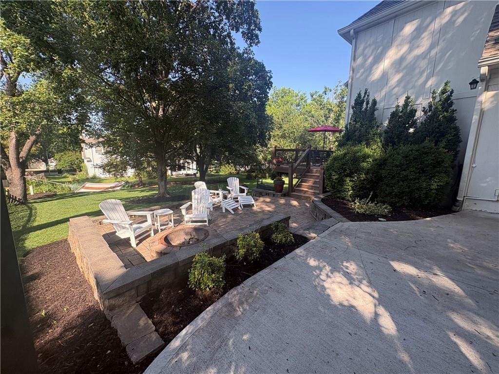 11404 Linden Street — photo 2