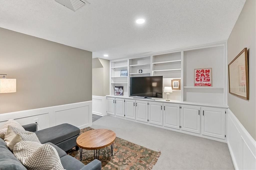 11404 Linden Street — photo 19