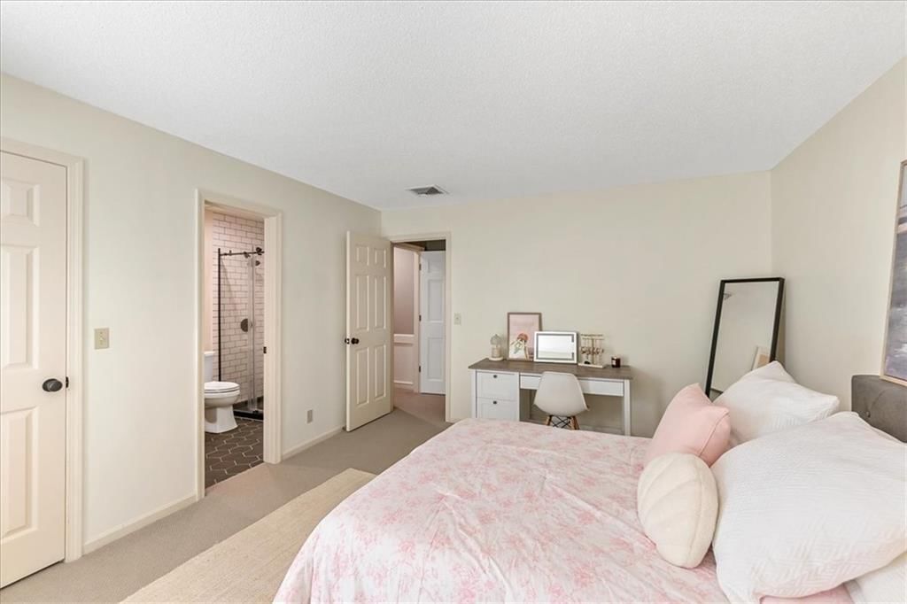 11404 Linden Street — photo 22