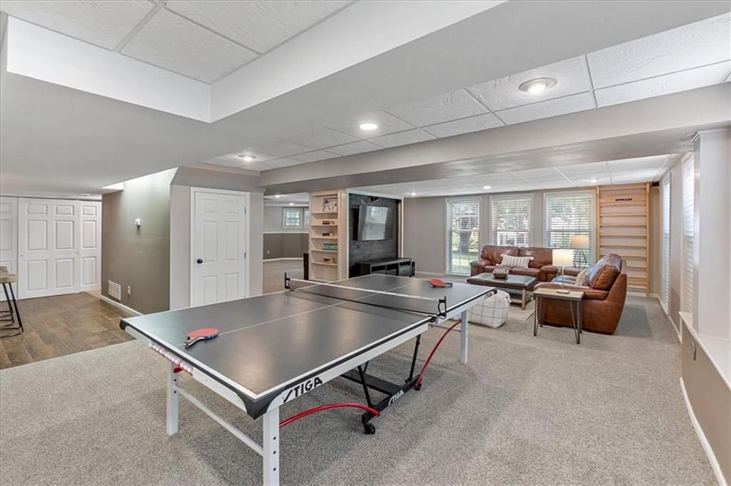 11404 Linden Street — photo 32