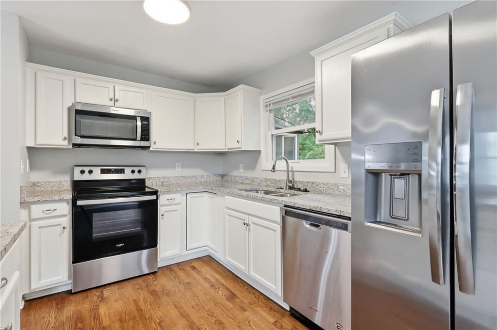 4912 N Smalley Avenue — photo 13
